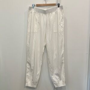 Faherty Linen Cotton White Jogger Pants